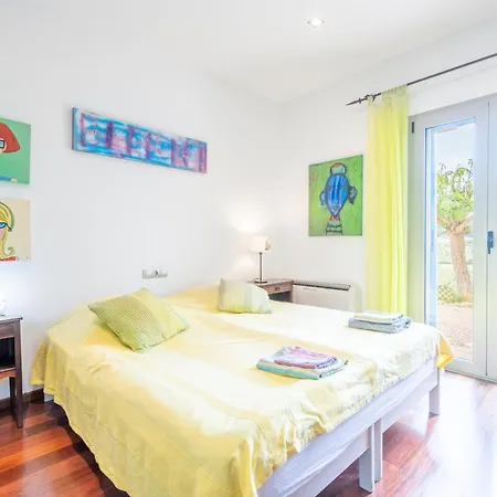 Desigual Semesterbostad